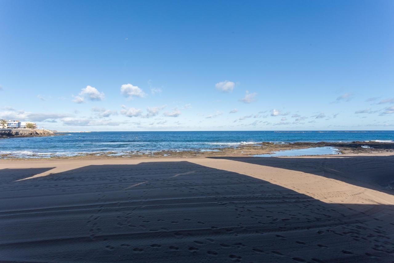 Front Line Beach With Fantastic Terrace. Тельде Экстерьер фото