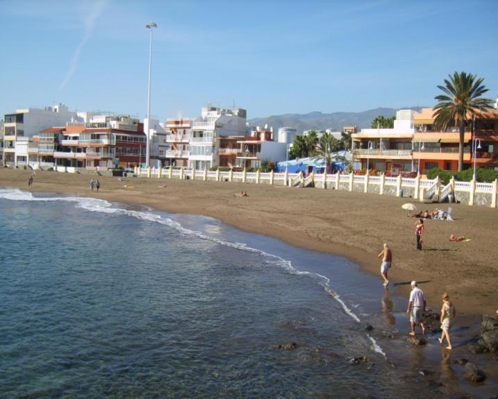 Front Line Beach With Fantastic Terrace. Тельде Экстерьер фото