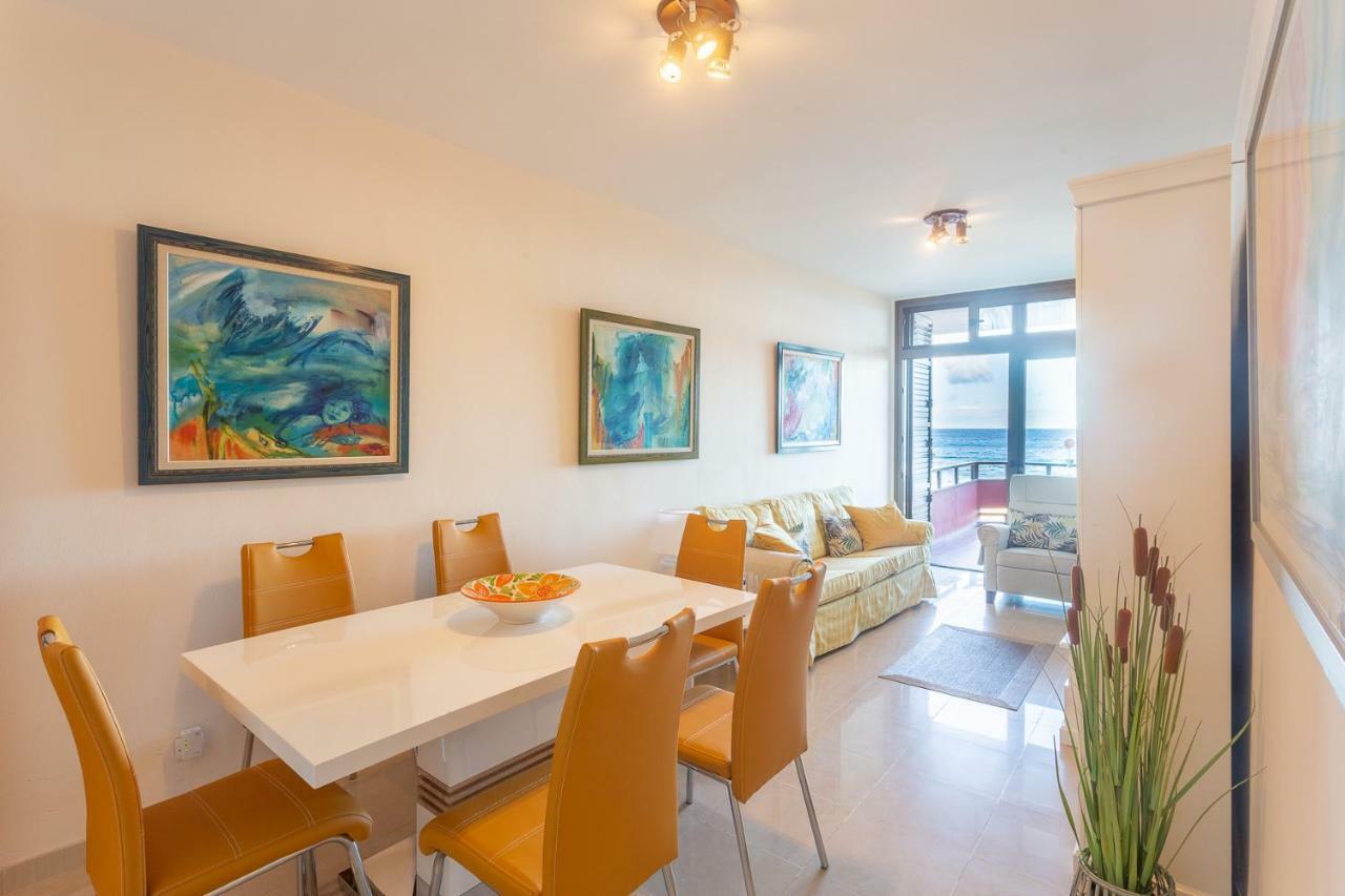 Front Line Beach With Fantastic Terrace. Тельде Экстерьер фото